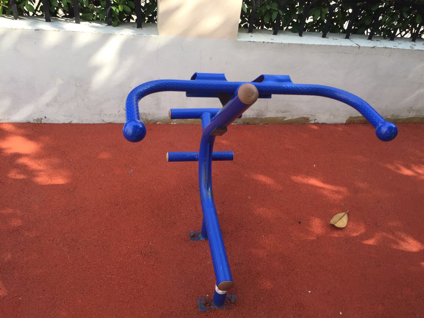 背肌训练器