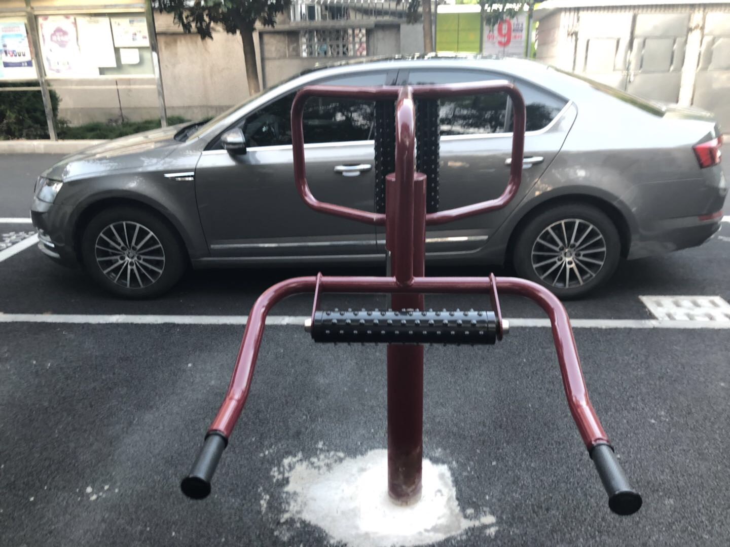 腰背按摩器