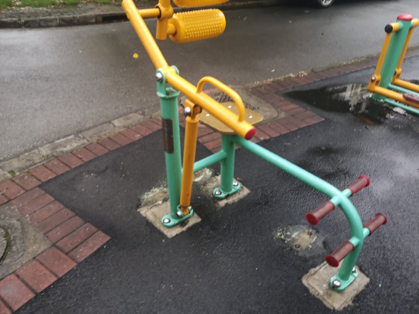 腹背锻炼器
