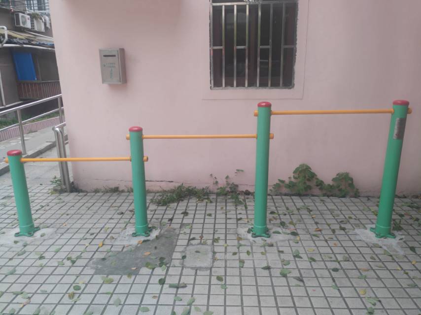 多联压腿架