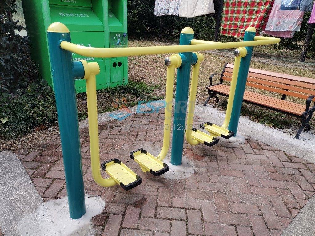 二位智能太空漫步机