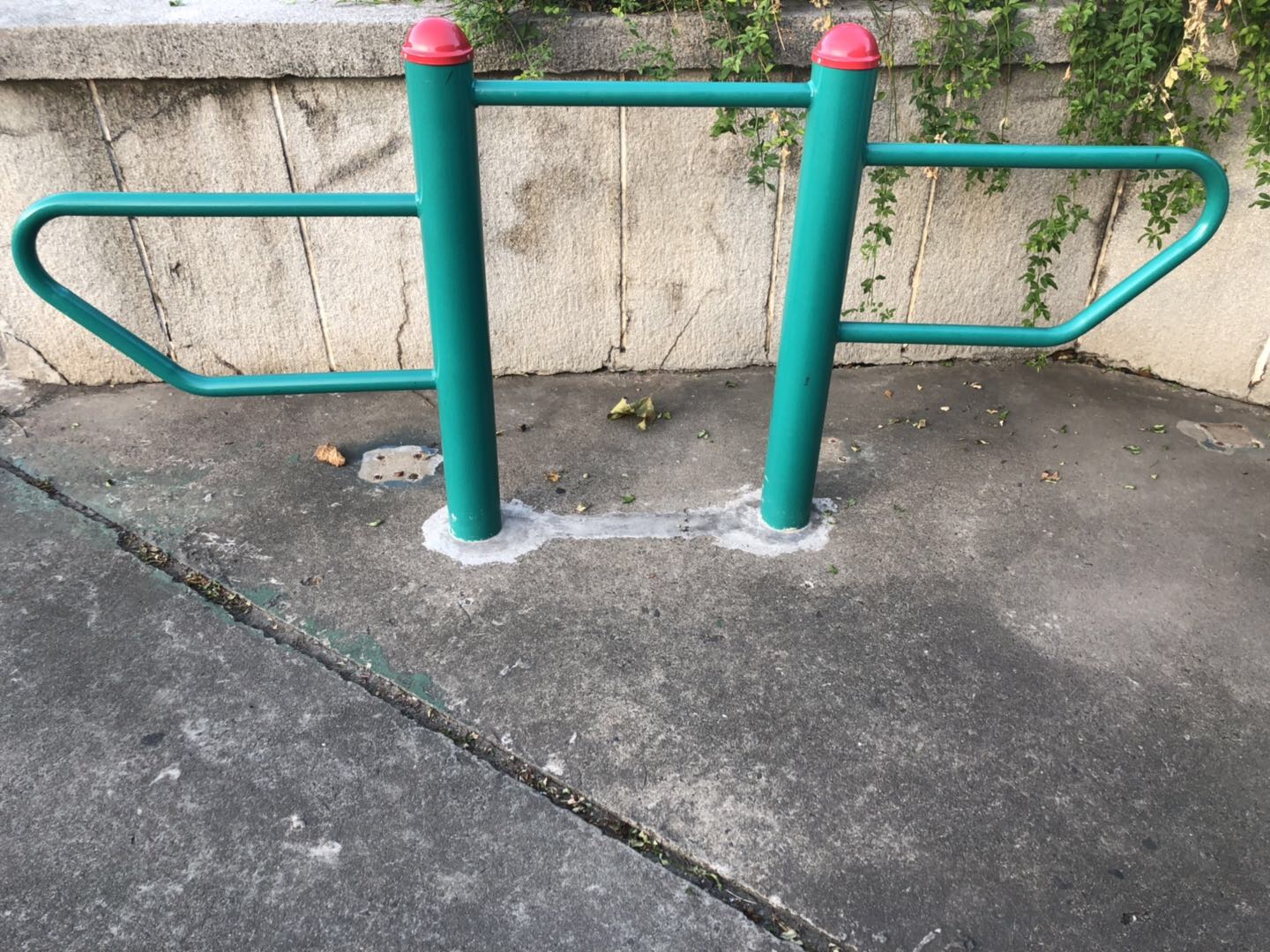 三联压腿架