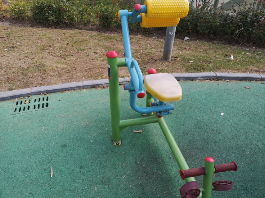 腹背锻炼器