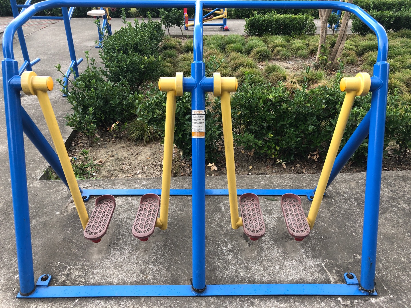 双人漫步器