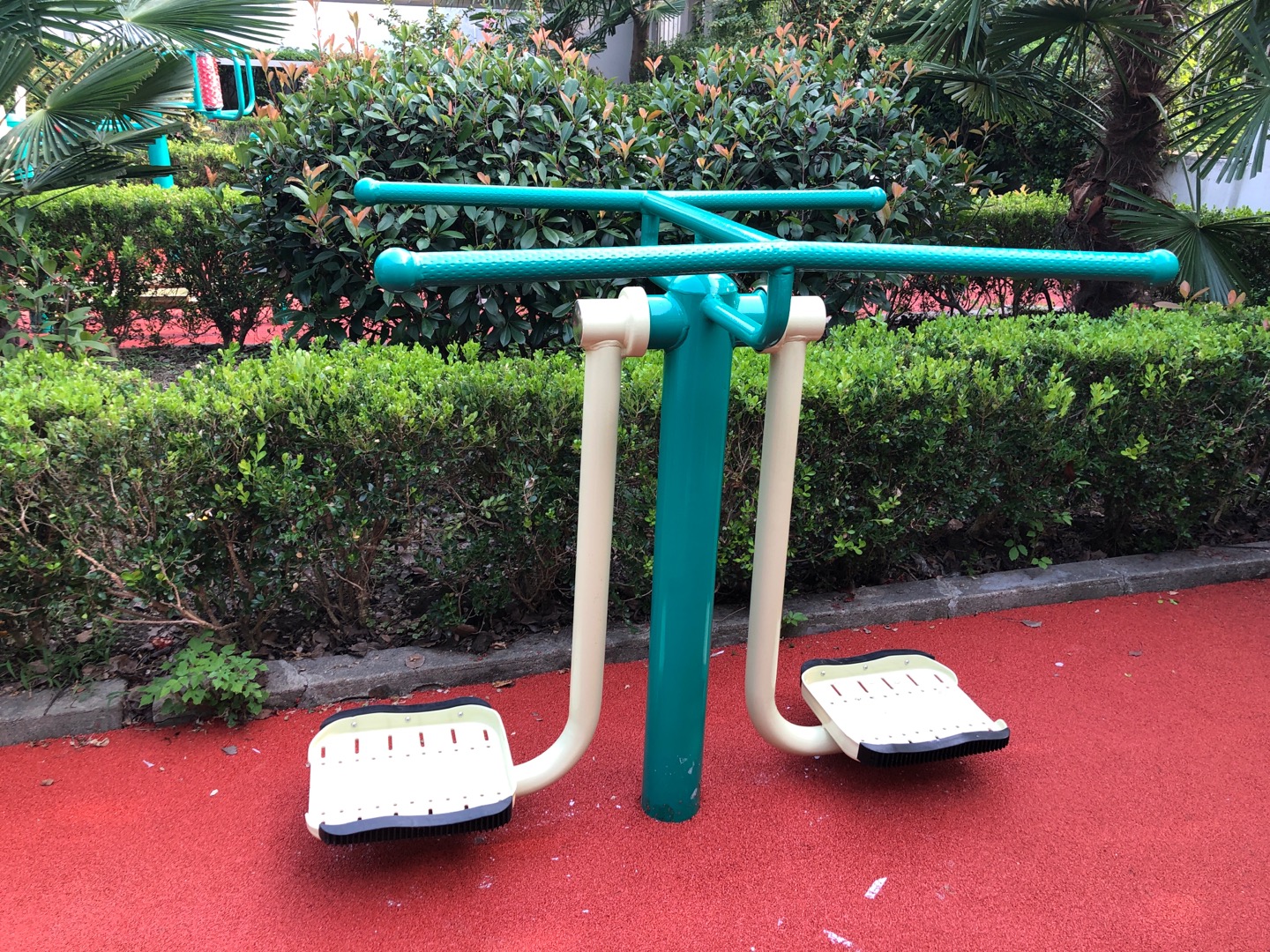 双人钟摆器