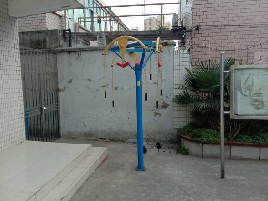 上肢牵引器