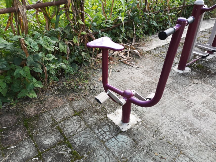 健身车