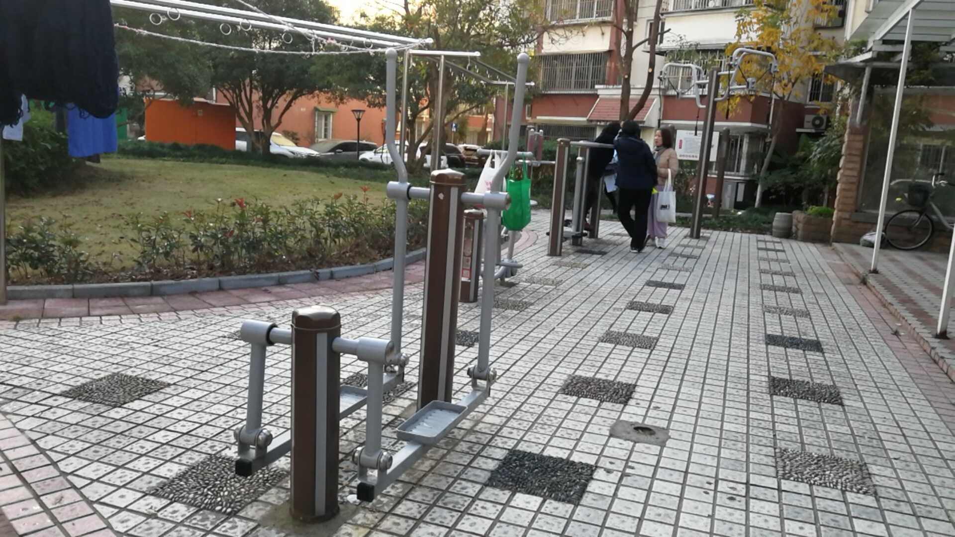 金玉苑2市民益智健身苑点