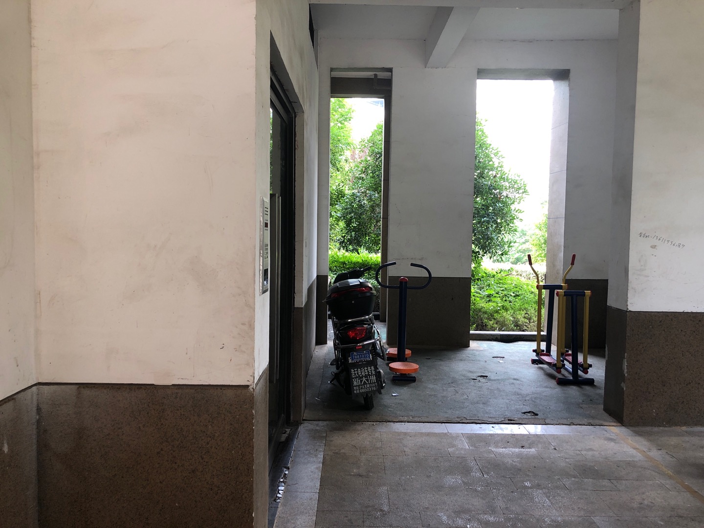 嘉豪社区临洮路1001弄健身点2
