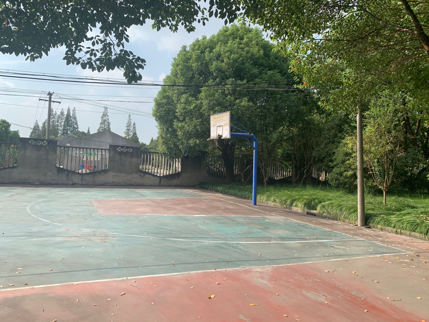 洙桥篮球场
