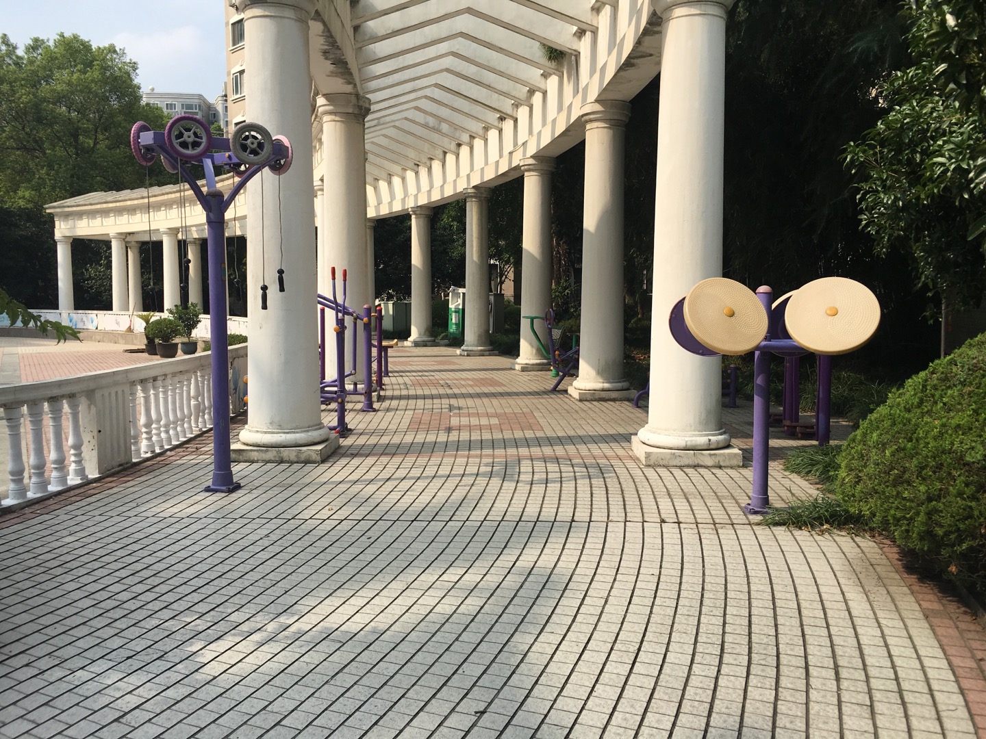 名都城居委名都城健身点