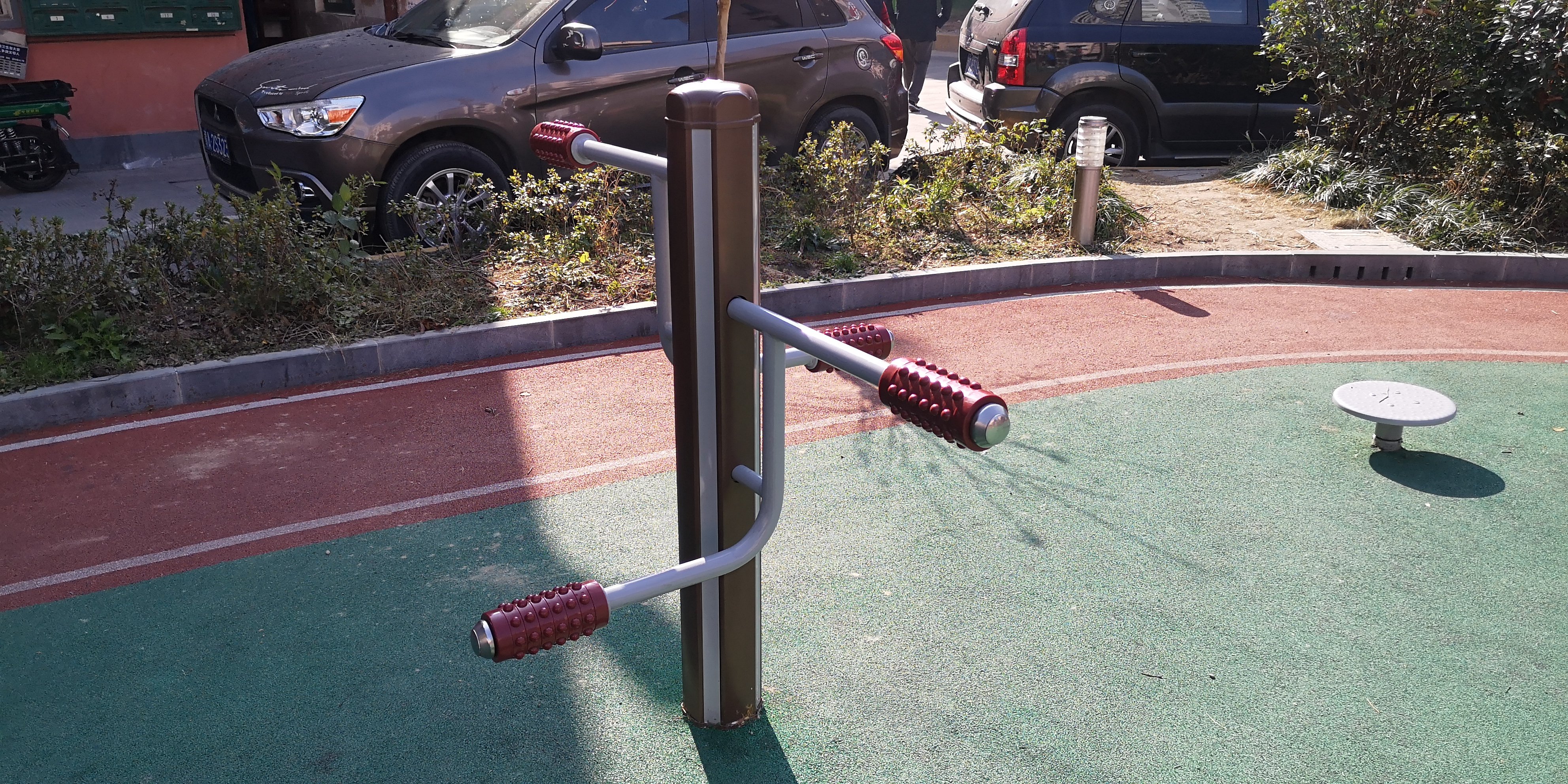 四级压腿按摩器