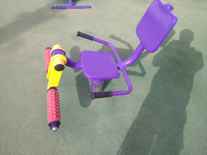 膝关节训练器