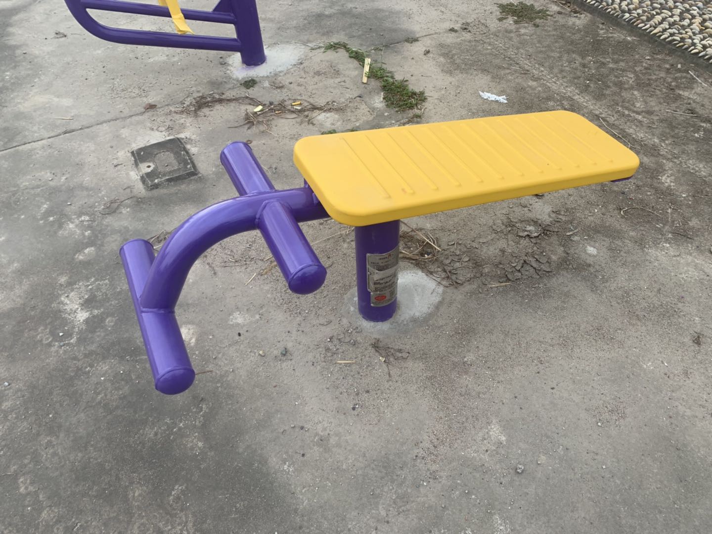 单人腹肌架