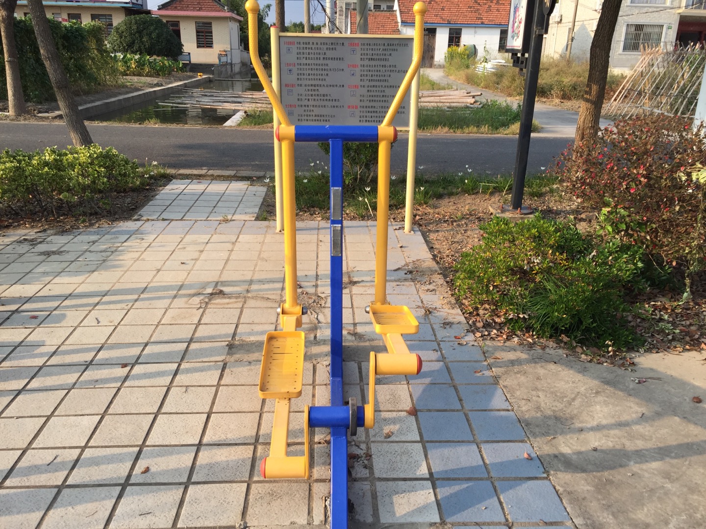 室外椭圆机