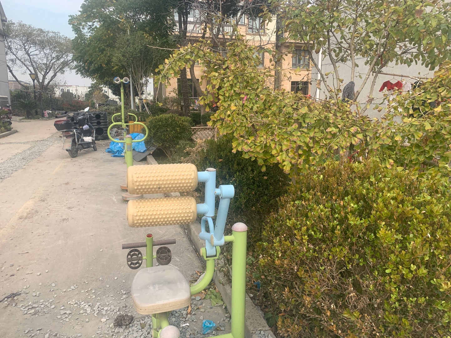 陆楼村2组健身点