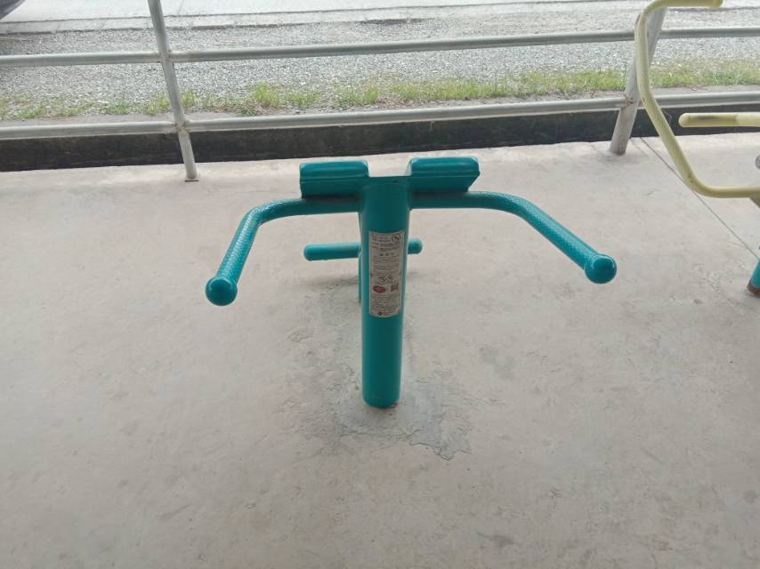 背肌训练器