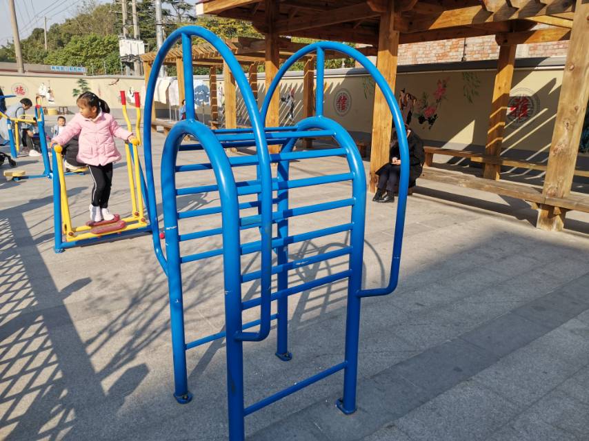 伸背器