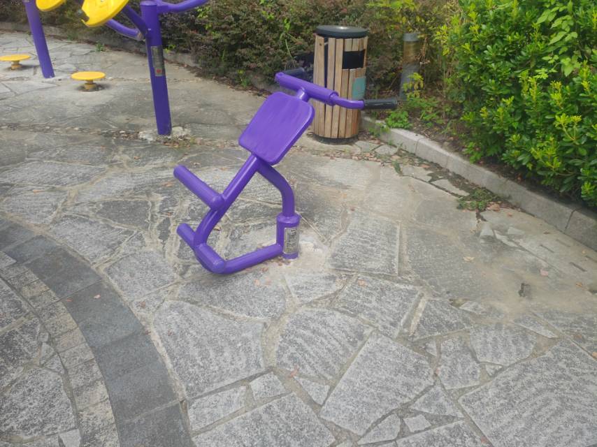 背肌训练器
