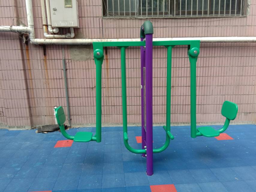 双位蹬力器