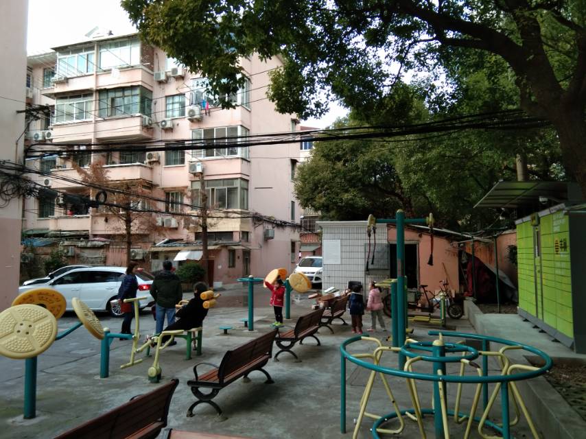 长桥新村居健身点(1)