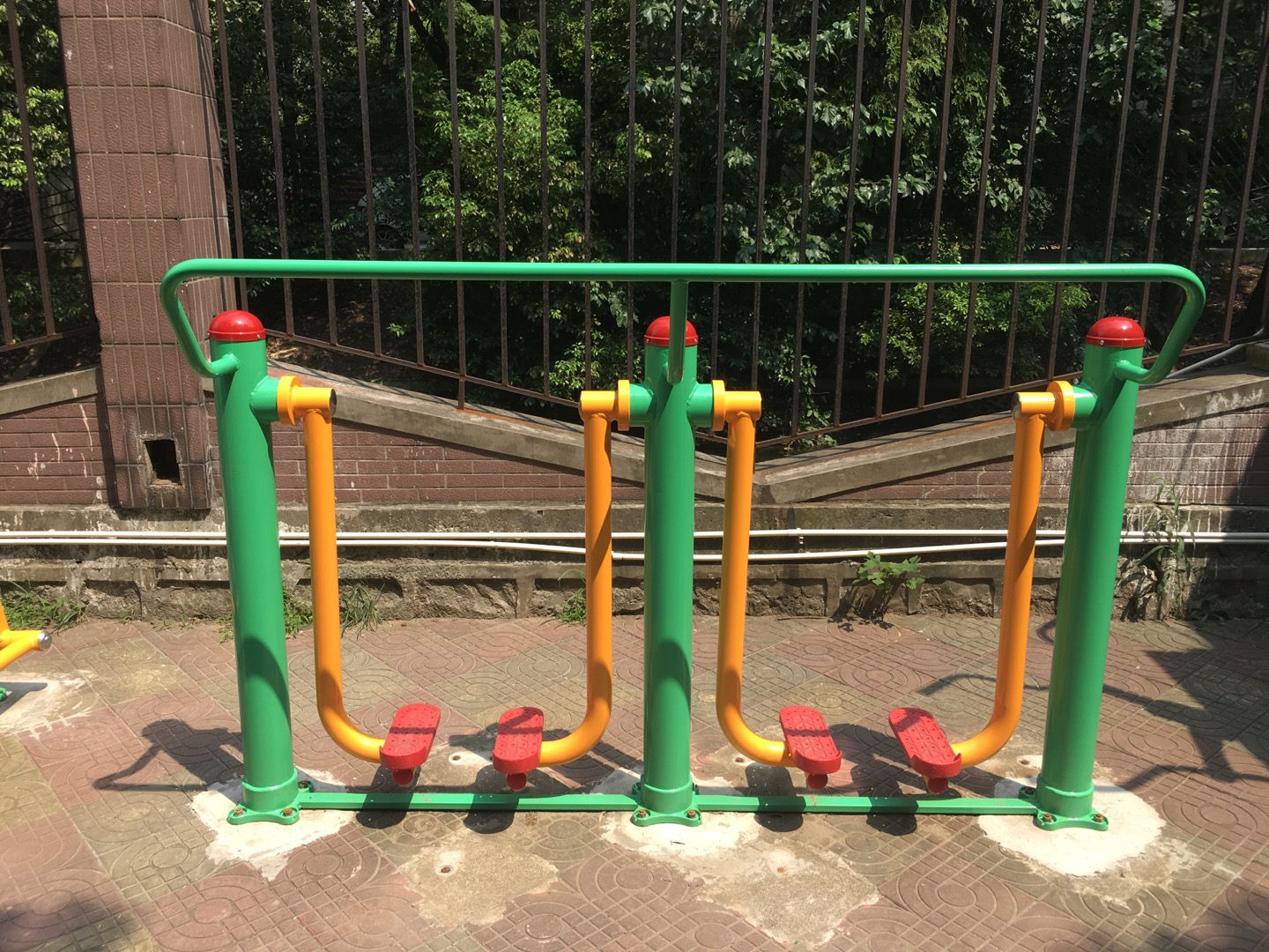 两联漫步机