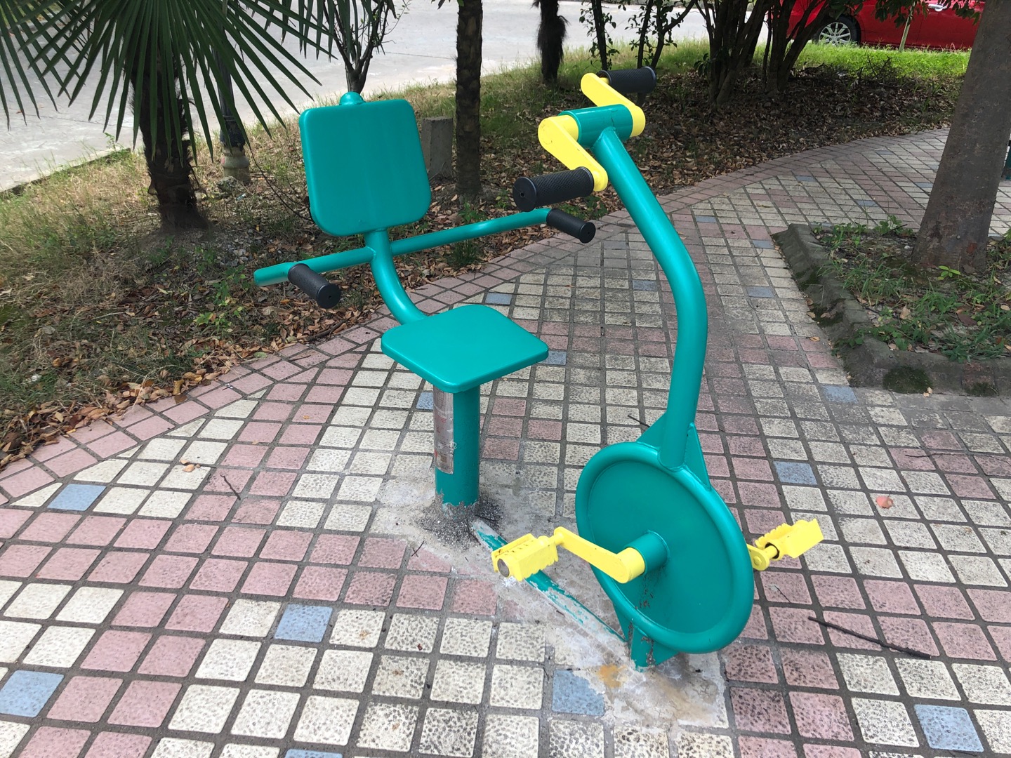 上下肢训练器