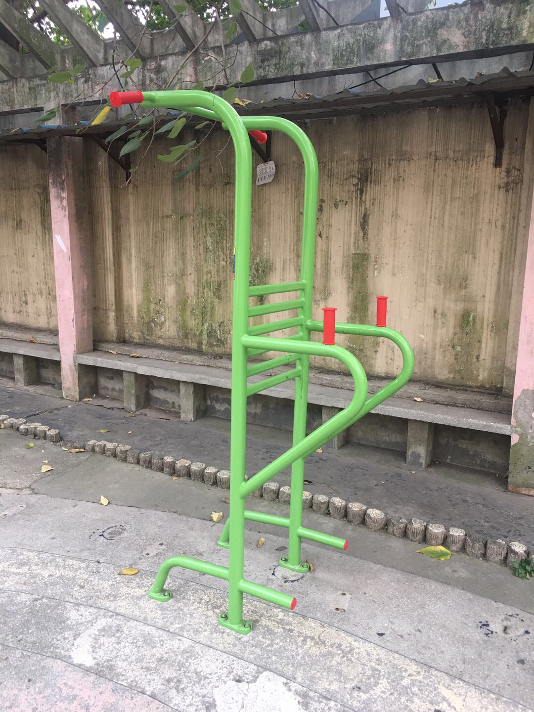 多功能锻炼器