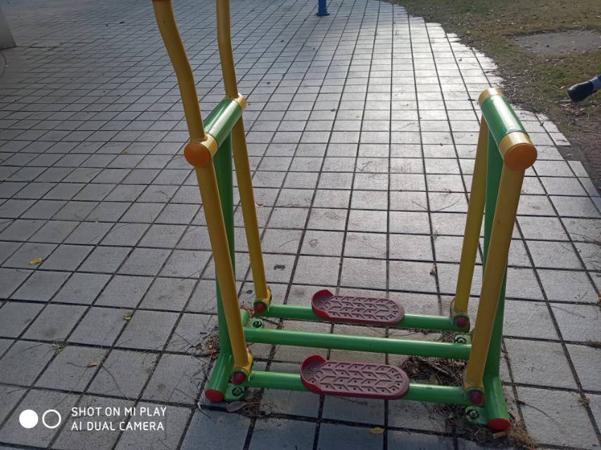 滑行器