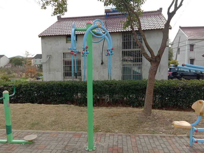 牵引器