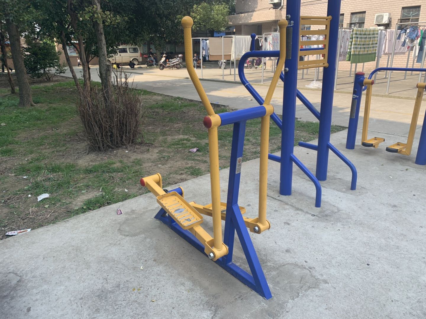 室外椭圆机