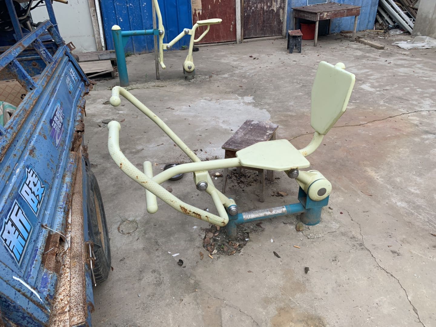 划船器