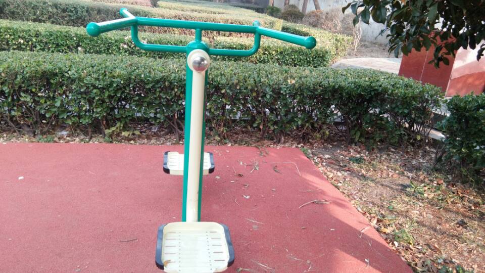 双人钟摆器