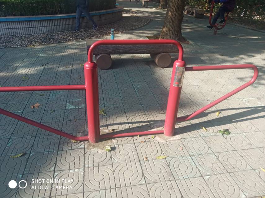 压腿器