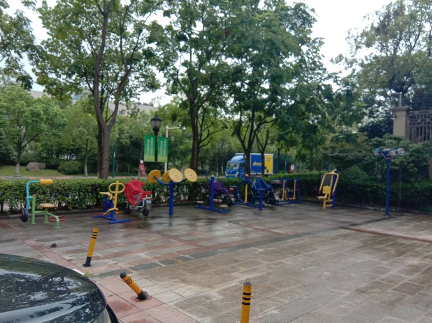 启悦社区活动室健身点
