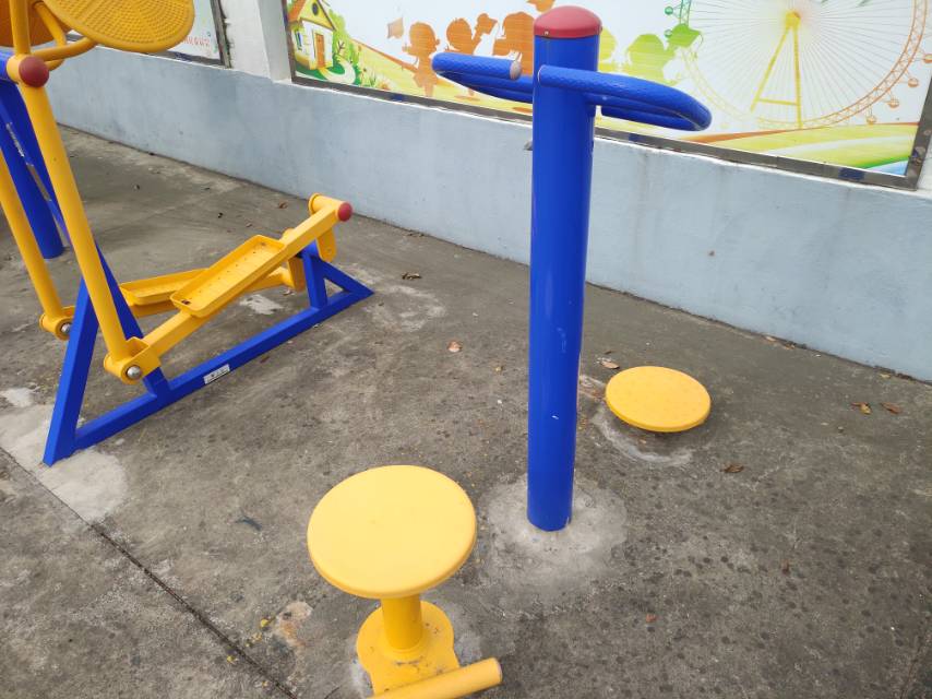 双位扭腰器