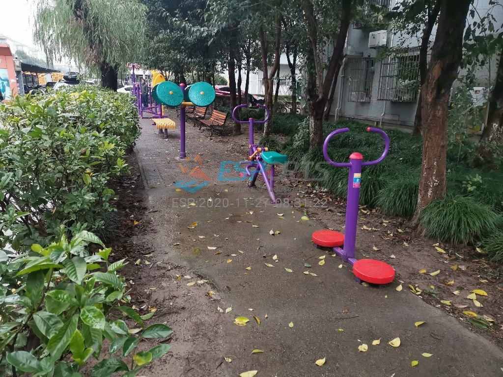 浦东新区三林镇杨南路694弄健身点