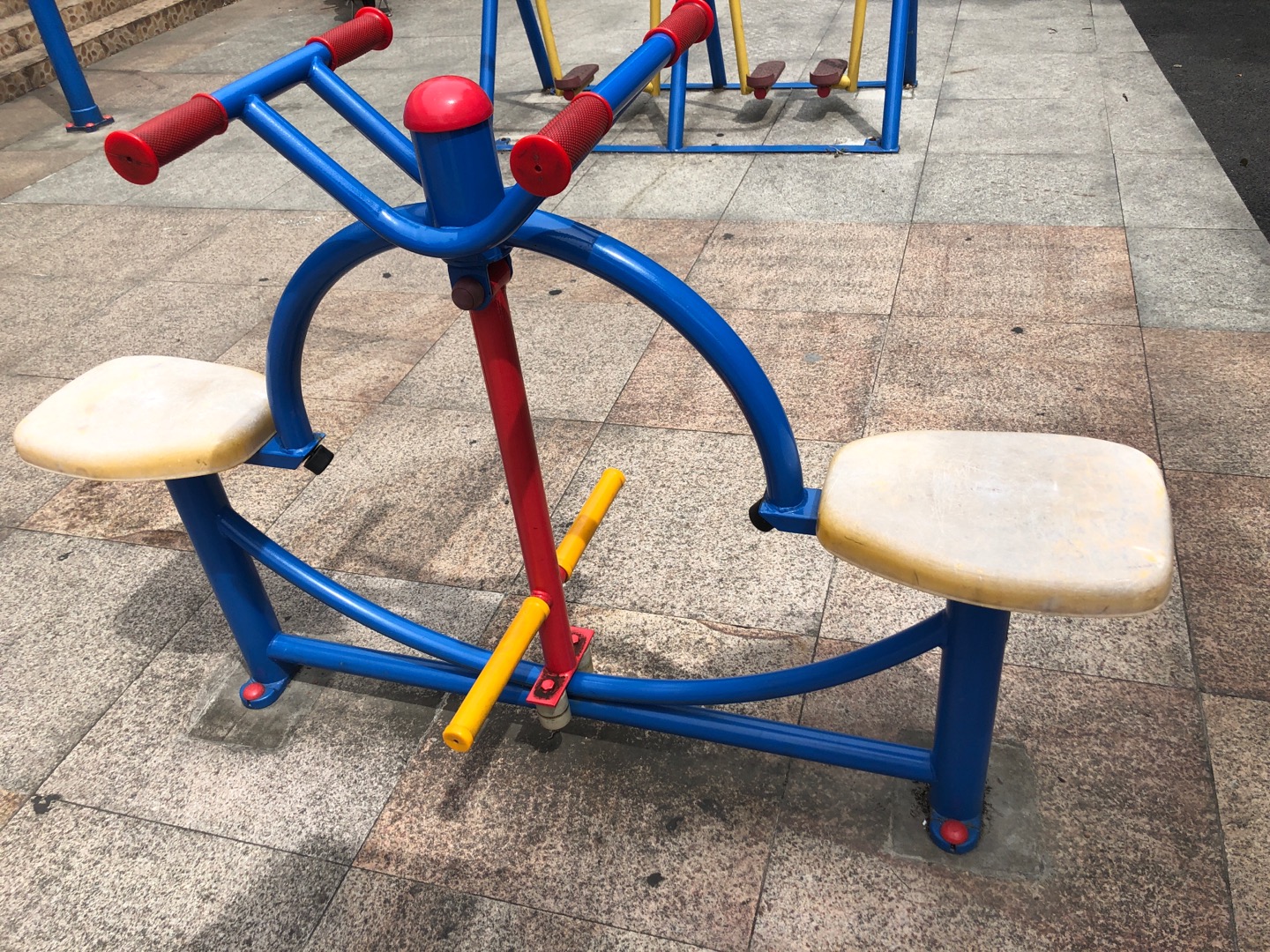 下肢康复器