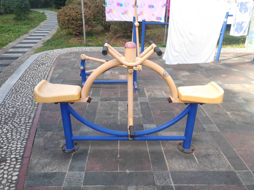 下肢康复器