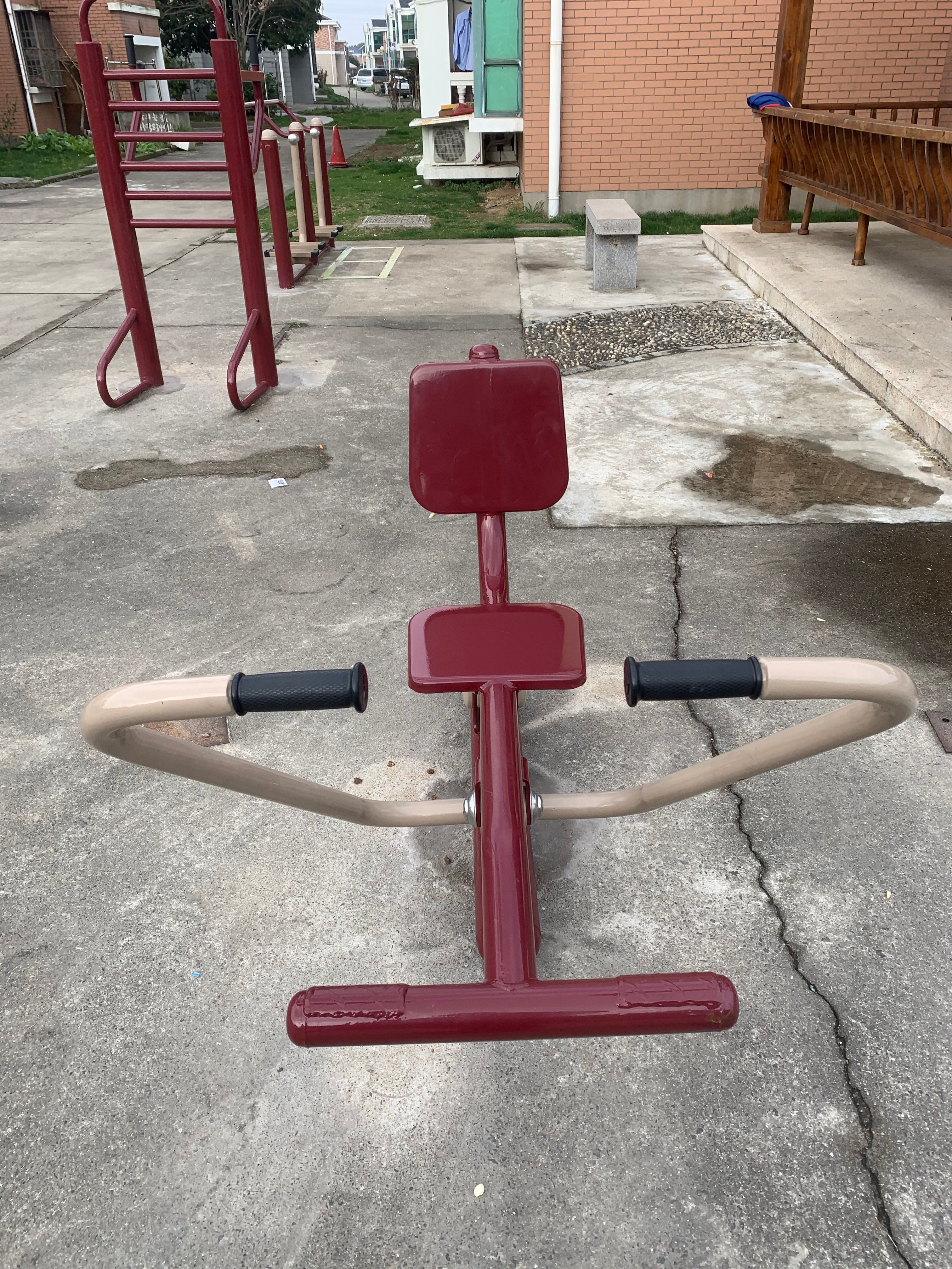 划船器
