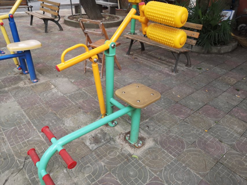 腹背锻炼器