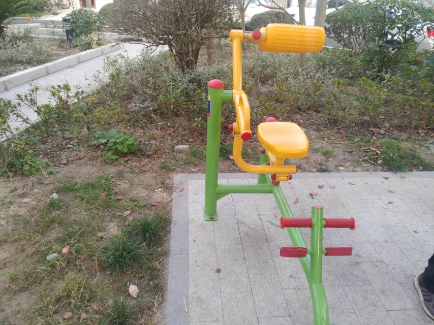 腹背锻炼器
