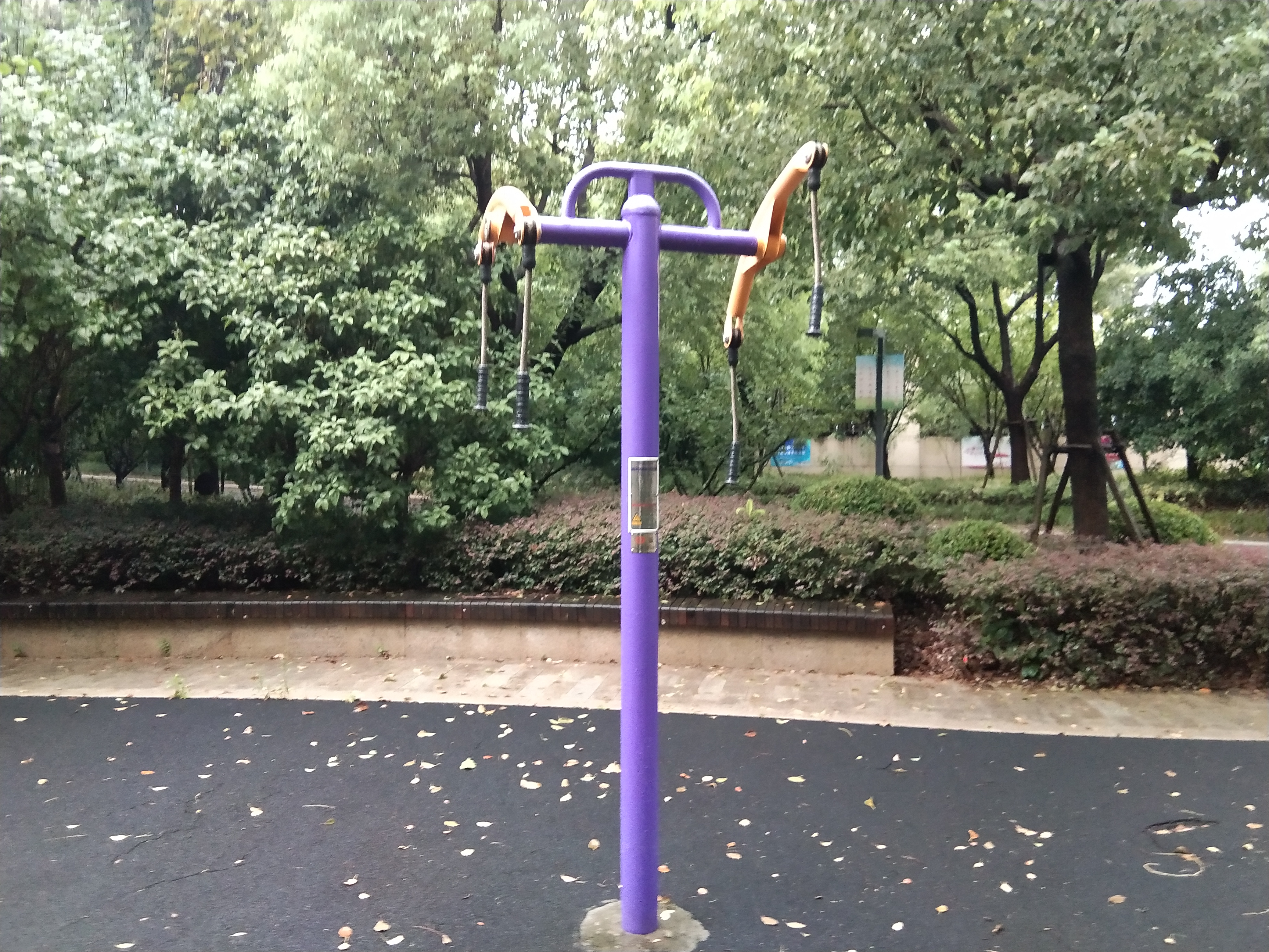 牵引器