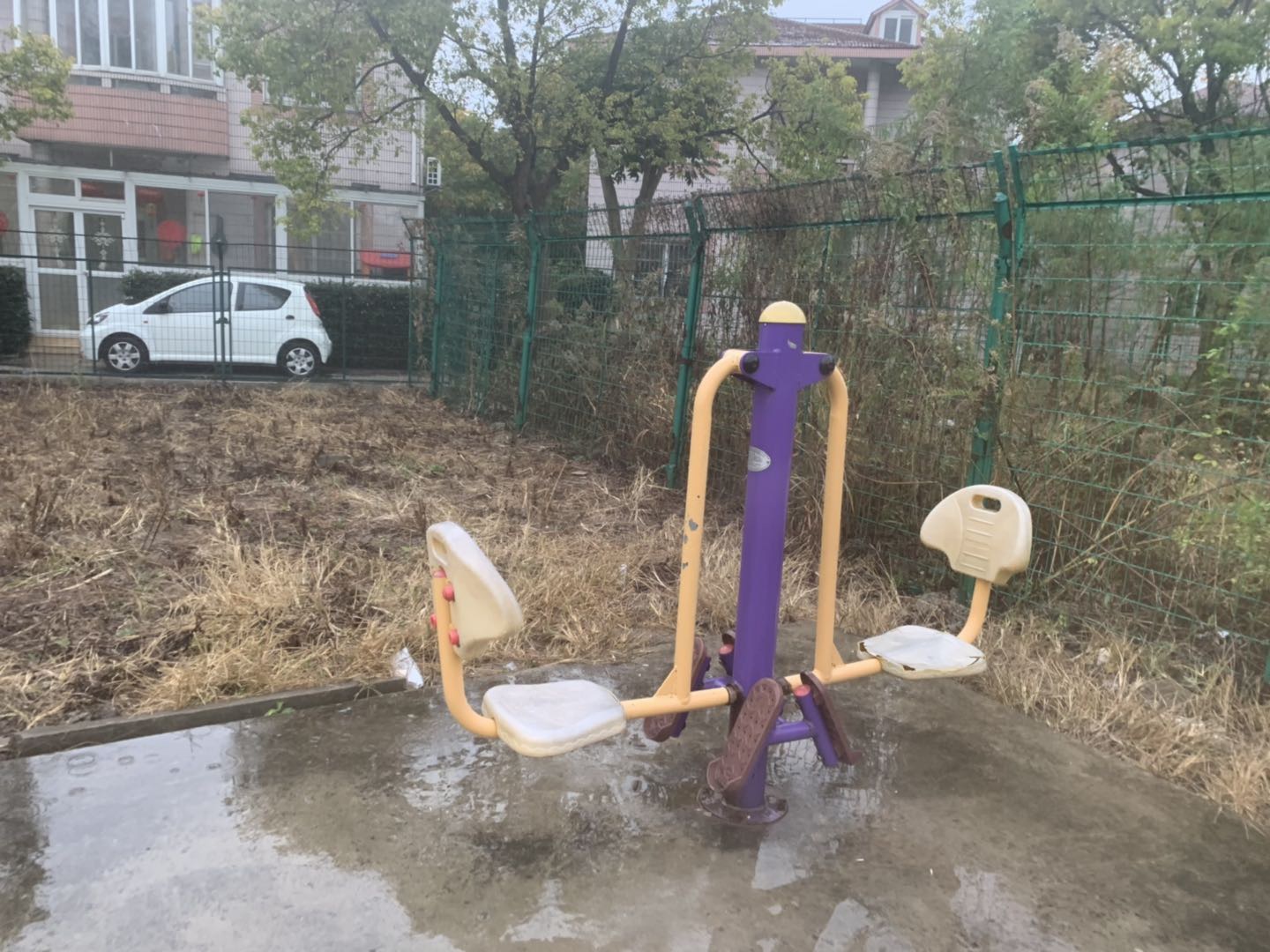 双人坐蹬