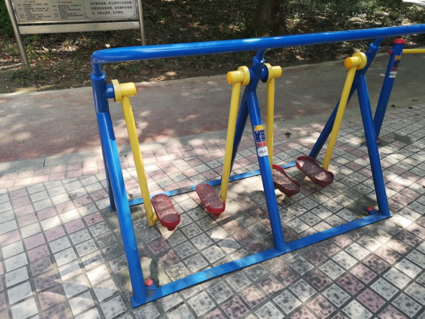双人漫步器