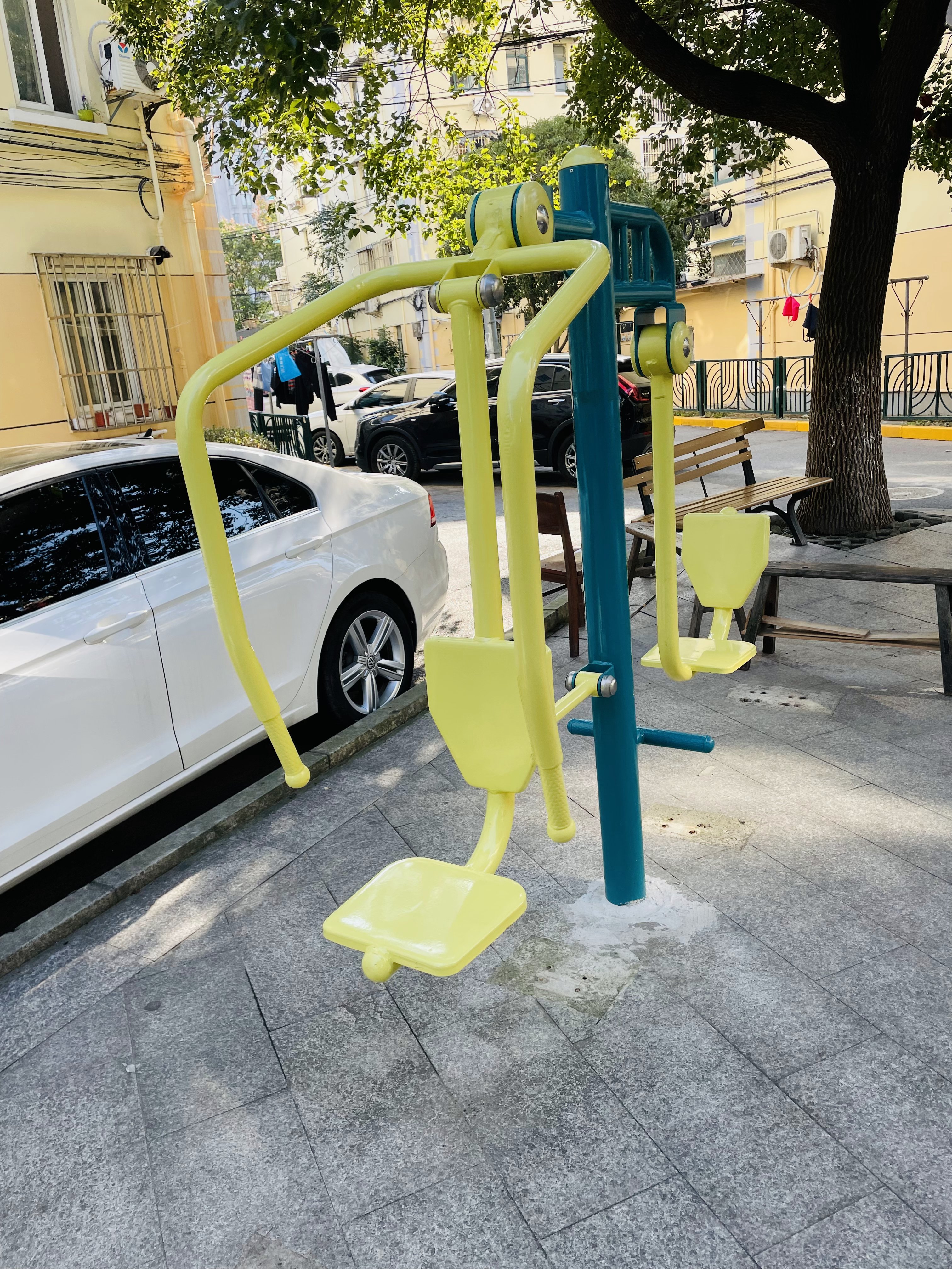 上下肢训练器