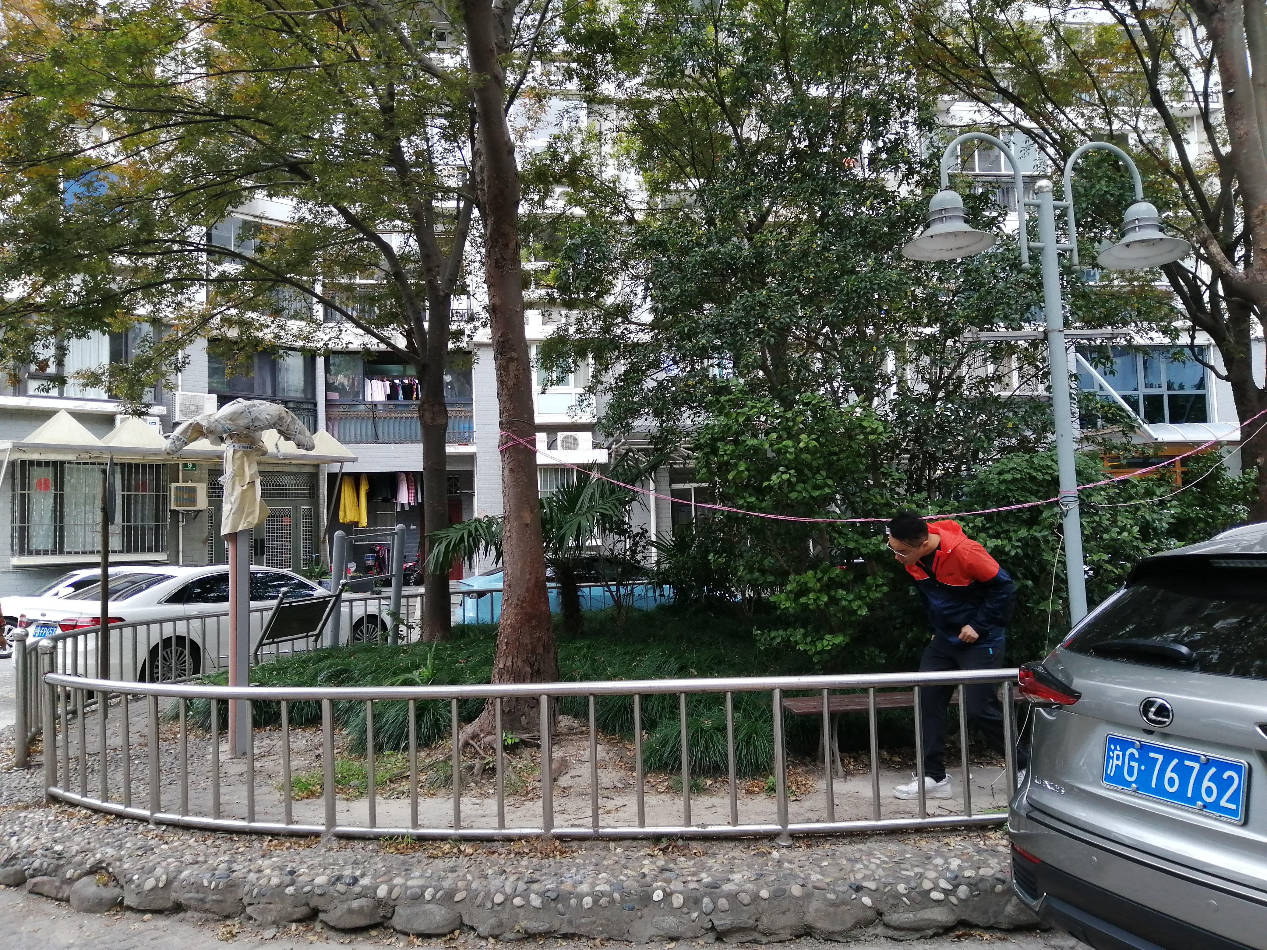 甘泉街道子长展宏小区健身苑点