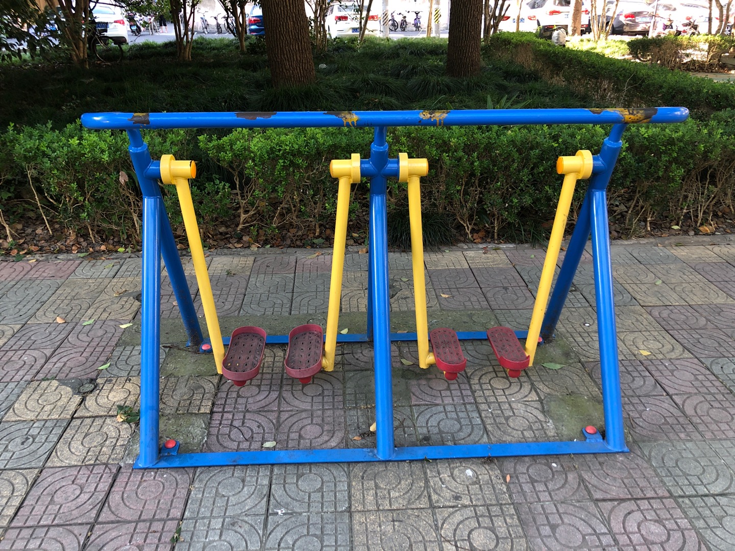 双人漫步器