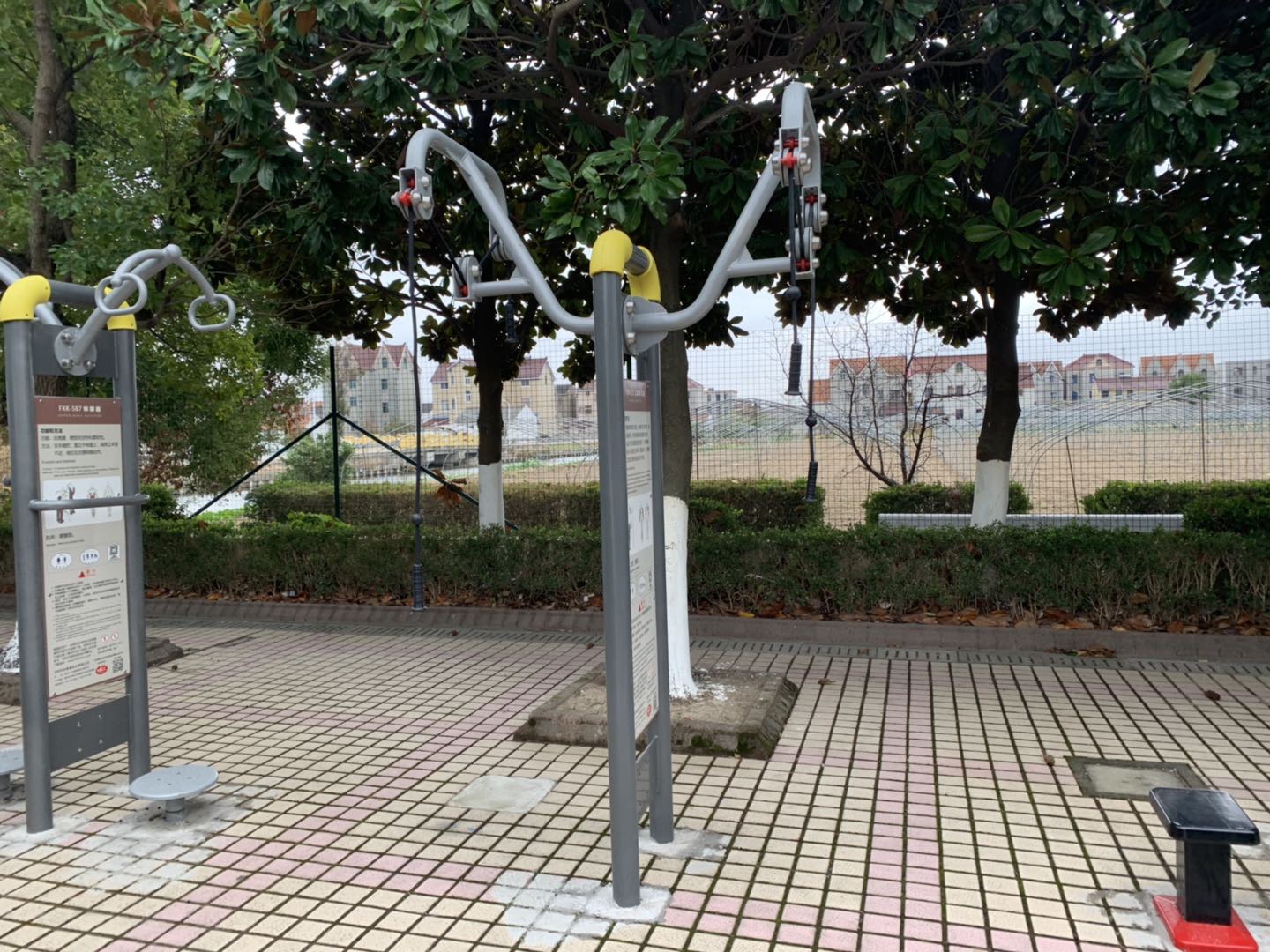 上肢牵引器
