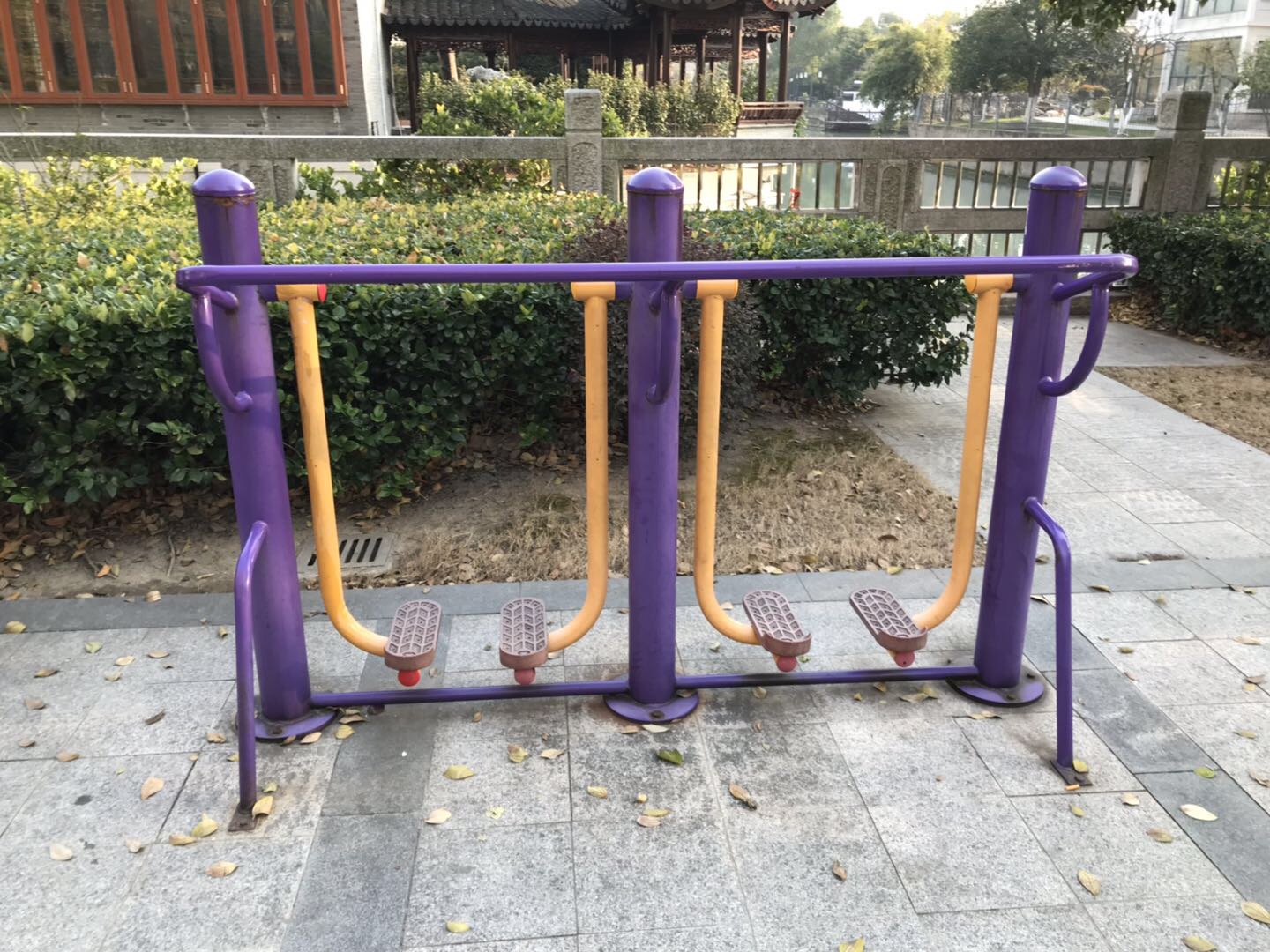 太空漫步机